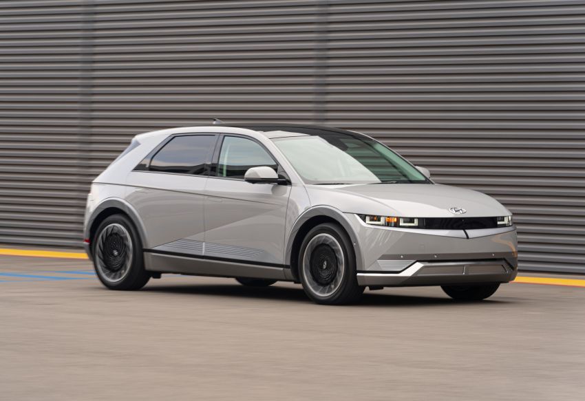 Hyundai Ioniq 5 for US market – 225 hp with RWD, 320 hp with AWD, 393 to 483 km range, on sale in autumn 1298380