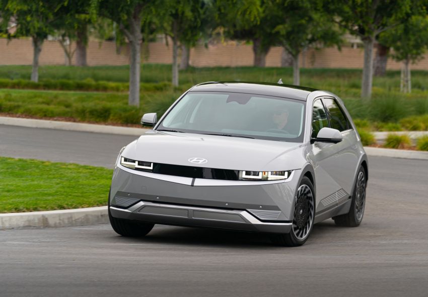 Hyundai Ioniq 5 for US market – 225 hp with RWD, 320 hp with AWD, 393 to 483 km range, on sale in autumn 1298410