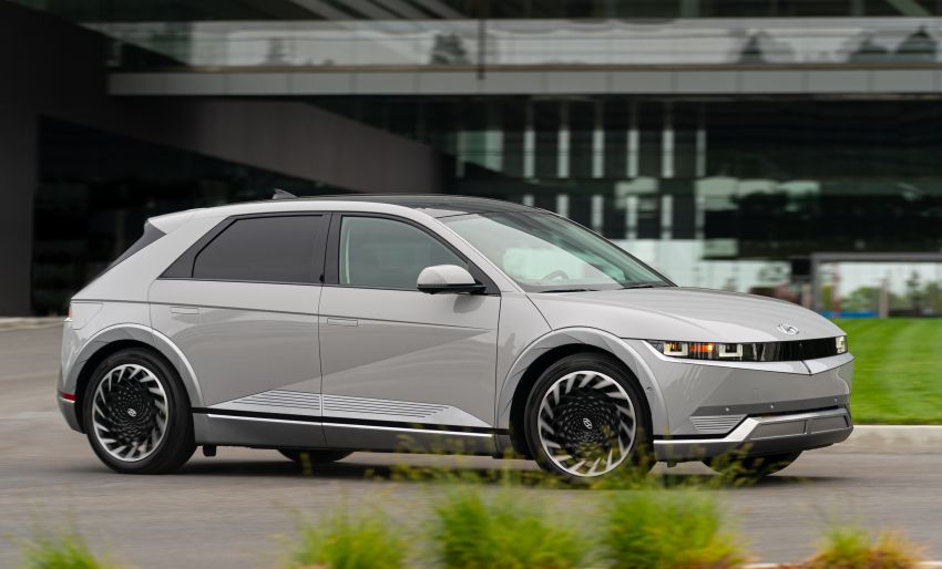 Hyundai Ioniq 5 for US market – 225 hp with RWD, 320 hp with AWD, 393 to 483 km range, on sale in autumn 1298415