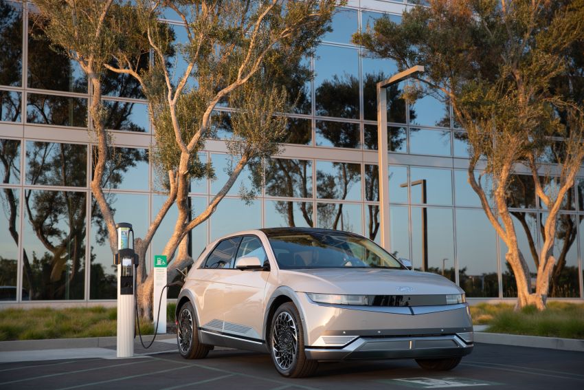 Hyundai Ioniq 5 for US market – 225 hp with RWD, 320 hp with AWD, 393 to 483 km range, on sale in autumn 1298513