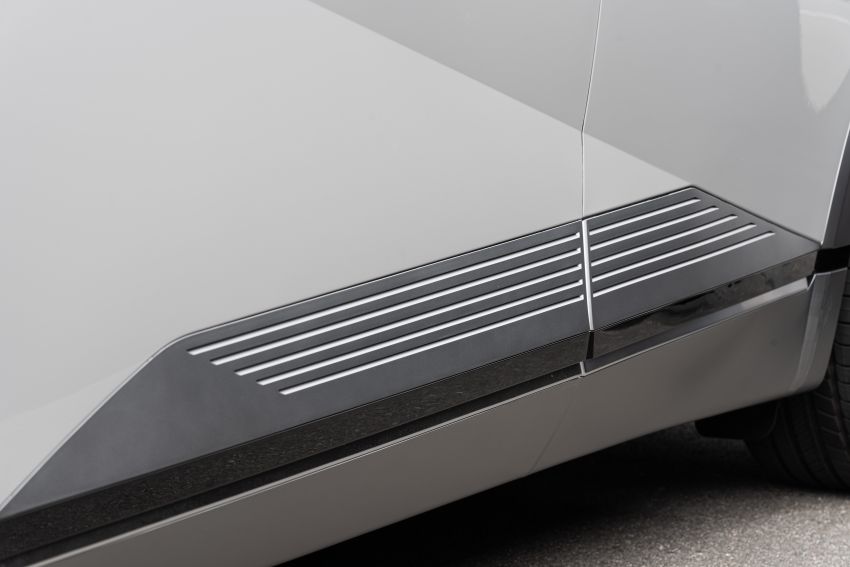 Hyundai Ioniq 5 for US market – 225 hp with RWD, 320 hp with AWD, 393 to 483 km range, on sale in autumn 1298235