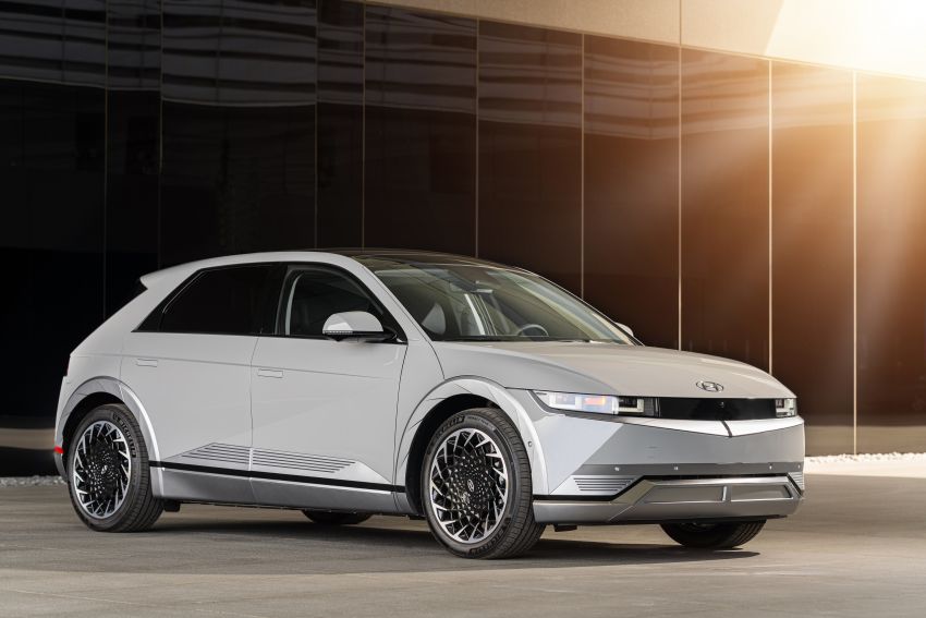 Hyundai Ioniq 5 for US market – 225 hp with RWD, 320 hp with AWD, 393 to 483 km range, on sale in autumn 1298278