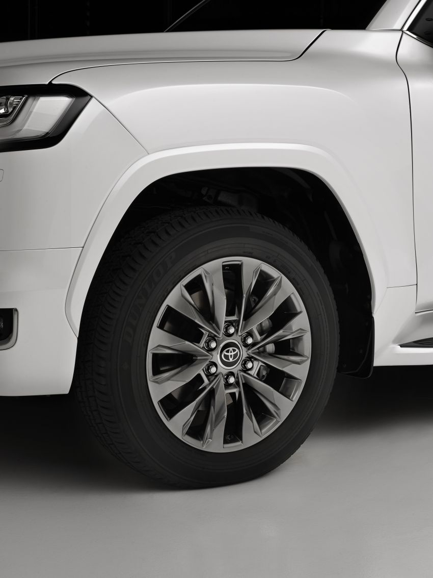 2022 Toyota Land Cruiser 300 Series – new GA-F platform saves 200 kg, V8 dropped for turbo V6 1305471