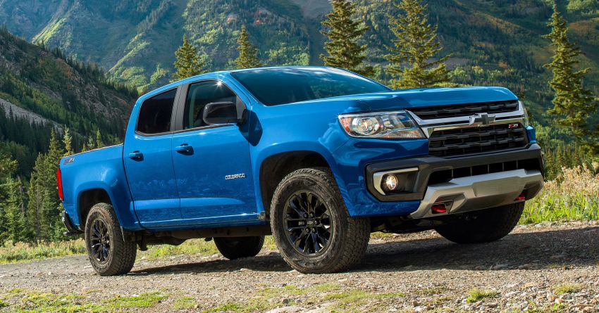 2022 Chevrolet Colorado adds Trail Boss Pack – adds suspension levelling kit, skid plates, tow hooks 1319676