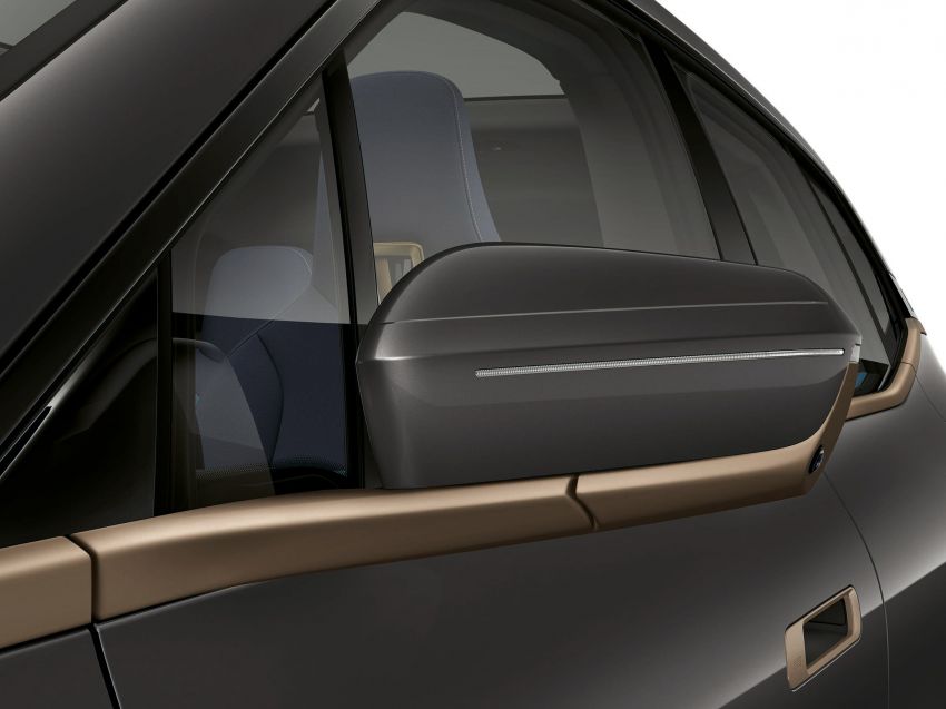 BMW iX xDrive40 EV SUV launched in Malaysia – CBU, 322 hp and 630 Nm, 425 km range, priced from RM420k 1335920