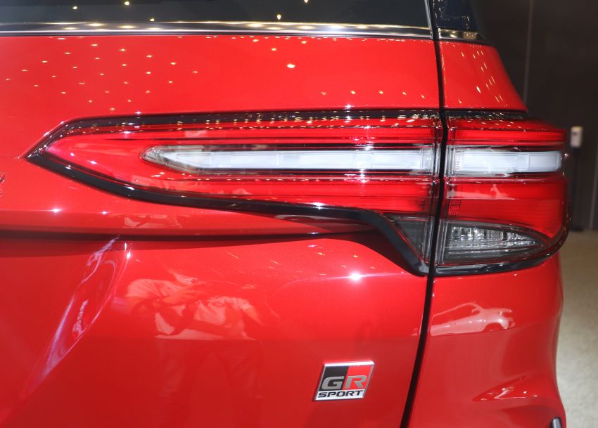 Toyota Fortuner GR Sport debuts in Thailand – 204 PS/500 Nm 2.8L turbodiesel with 4WD; RM240,279 1336112