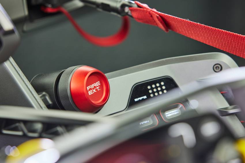 Porsche Mission R – 1,088 PS twin-motor concept with natural fibre bodywork hints at GT racing future 1343061