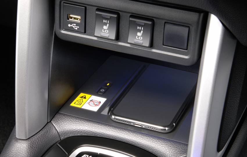 Toyota Corolla Cross launched in Japan – new looks, 1.8L petrol with Valvematic, 1.8L hybrid, from RM79k 1346119