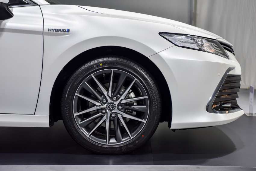 2022 Toyota Camry facelift launched in Thailand – 2.5L and Hybrid, 2.0L dropped, priced fr RM184k-RM226k 1372160