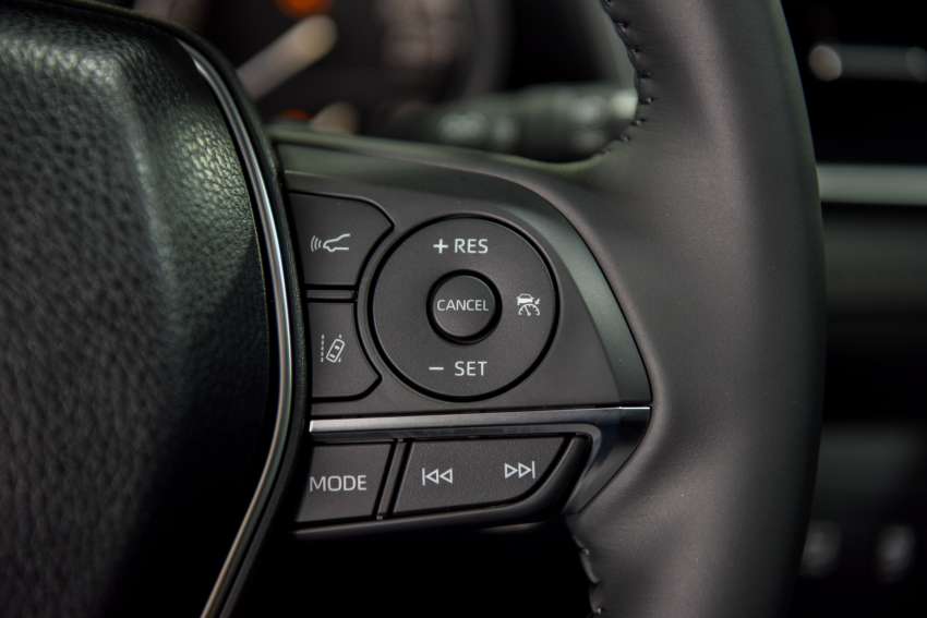 2022 Toyota Camry facelift launched in Thailand – 2.5L and Hybrid, 2.0L dropped, priced fr RM184k-RM226k 1372172