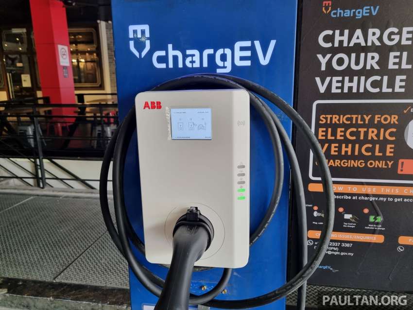 ChargEV replacing older EV chargers with new units 1376294