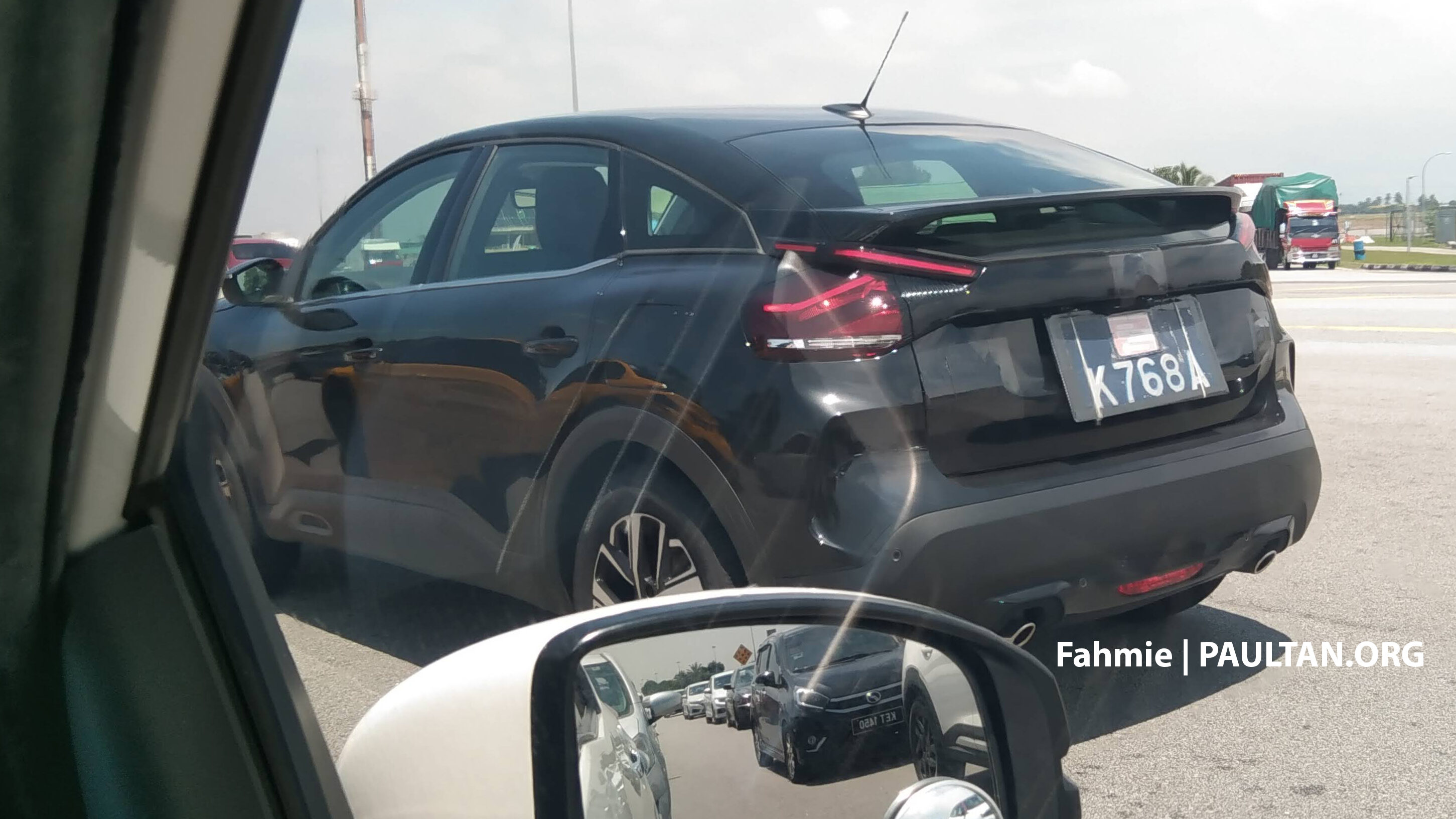 SPYSHOT: Opel mahu masuk semula pasaran M’sia? Opel Mokka dijumpai diuji bersama Citroen C4