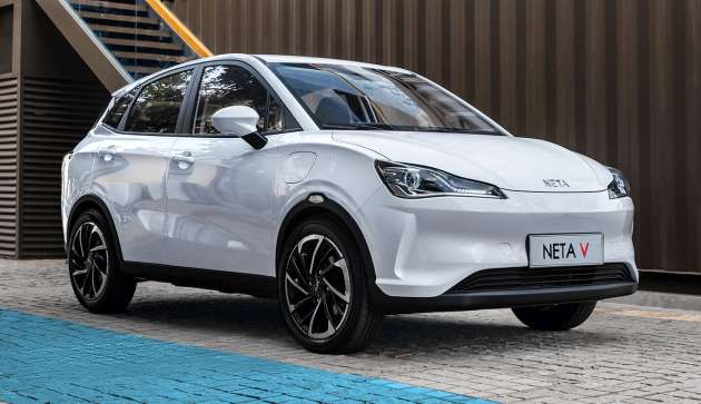 Thailand oil and gas firm PTT expands EV ambitions, inks agreement with Chinese automaker Hozon Auto