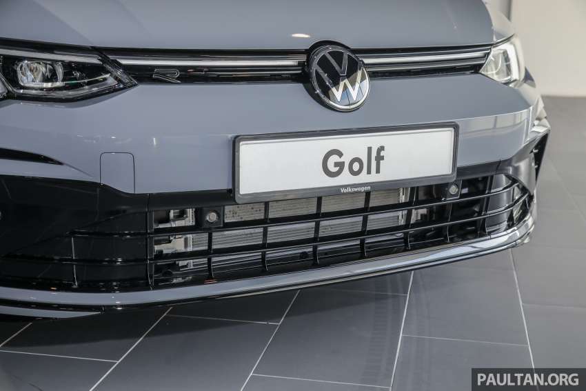 2022 Volkswagen Golf GTI and R-Line Mk8 in Malaysia 1396594