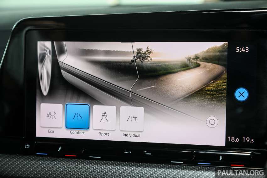 2022 Volkswagen Golf GTI and R-Line Mk8 in Malaysia 1396673