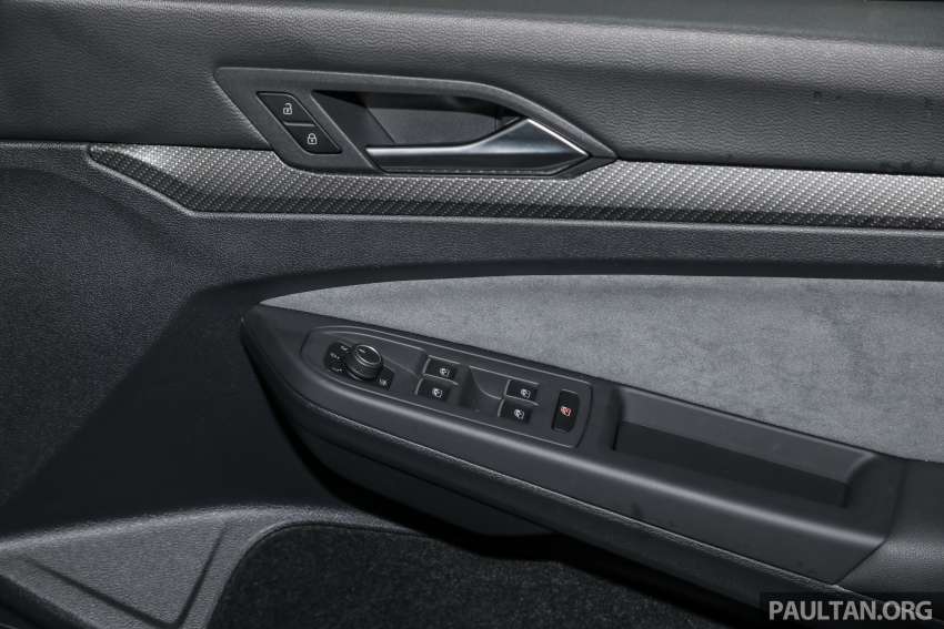 2022 Volkswagen Golf GTI and R-Line Mk8 in Malaysia 1396705