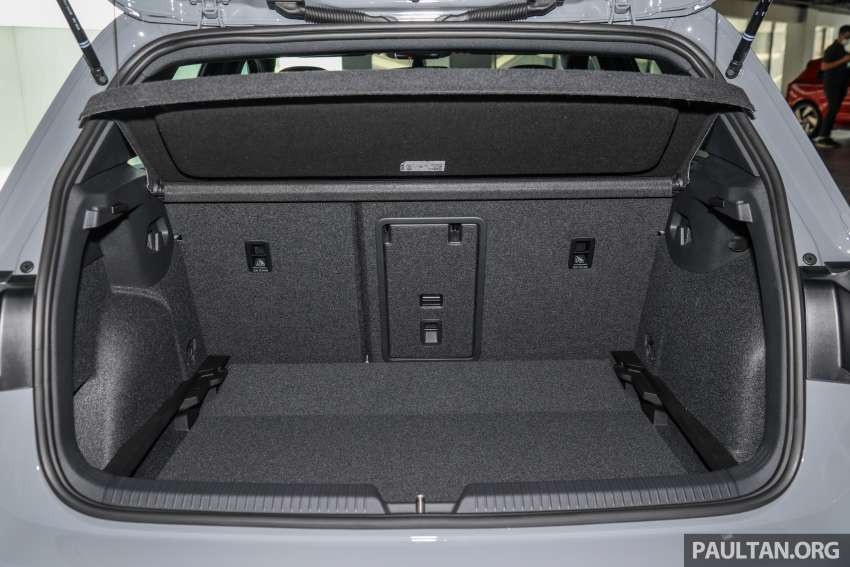 2022 Volkswagen Golf GTI and R-Line Mk8 in Malaysia 1396713