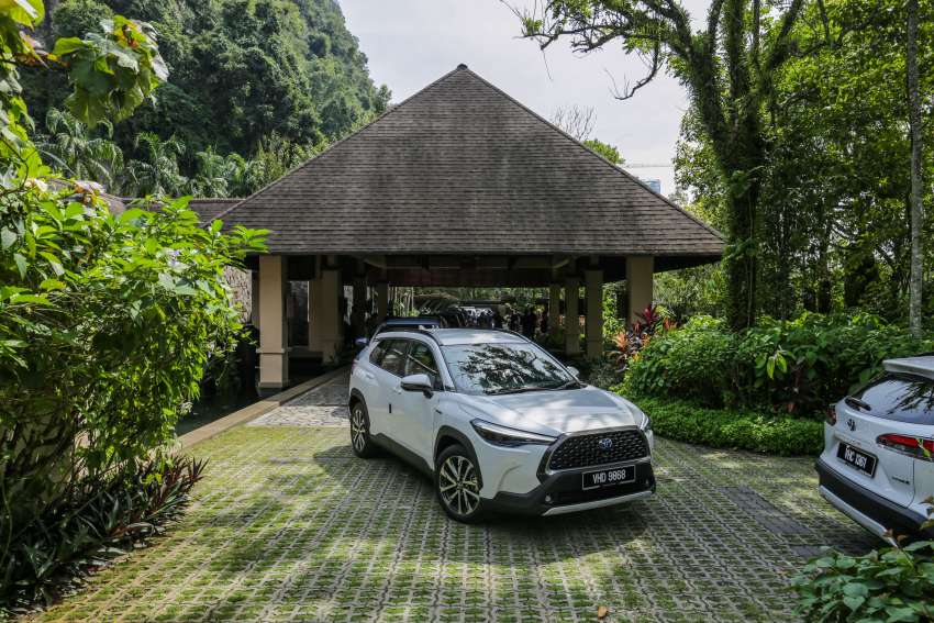 Toyota Corolla Cross Hybrid launched in Malaysia – petrol-electric joins new CKD range; RM123k-RM137k 1406420