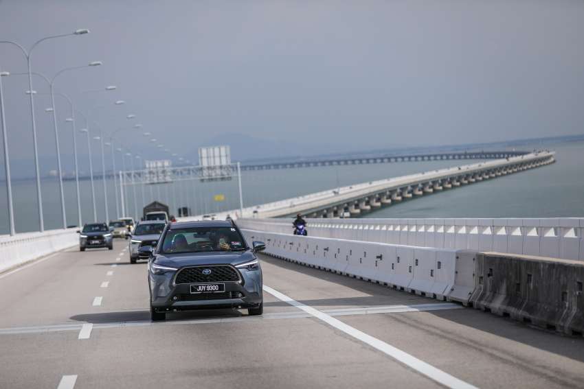 Toyota Corolla Cross Hybrid launched in Malaysia – petrol-electric joins new CKD range; RM123k-RM137k 1406445