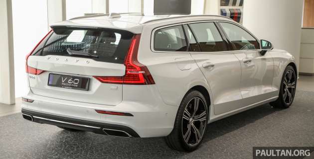 Volvo V60 Recharge T8 Inscription 2022 kini di bilik pameran di Malaysia – RM286,907, 407 hp/640 Nm