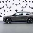 BMW iX Flow – magic wrap changes colour on demand