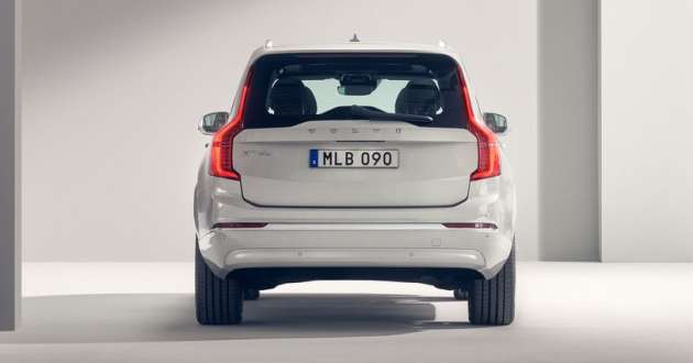 Volvo XC90 B5 Inscription Plus 2022 kini di Malaysia — SUV mild hybrid dengan 249 PS, harga dari RM387k