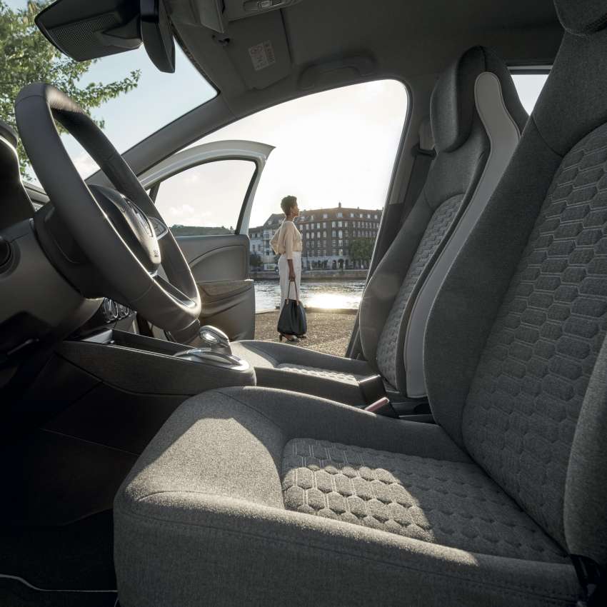 2022 Renault Zoe EV in Malaysia – two variants, up to 395 km range; est RM163k to RM175k on-the-road 1499265