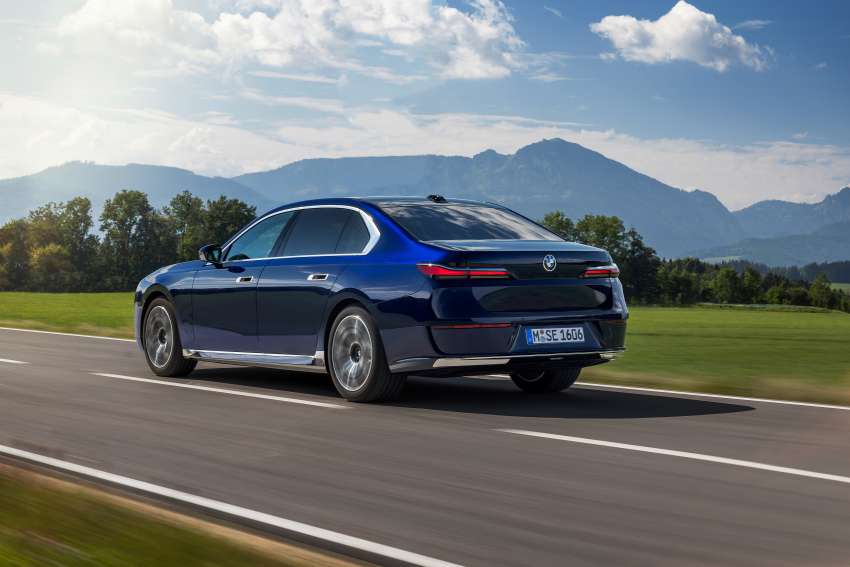 2023 BMW 7 Series – G70 PHEV variants detailed; 750e xDrive and 571 PS M760e xDrive; up to 87 km EV range 1518874