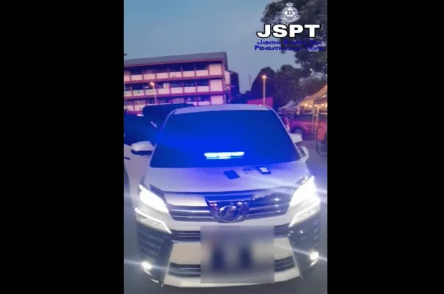 1,223 vehicles fined for use of strobe or beacon lights