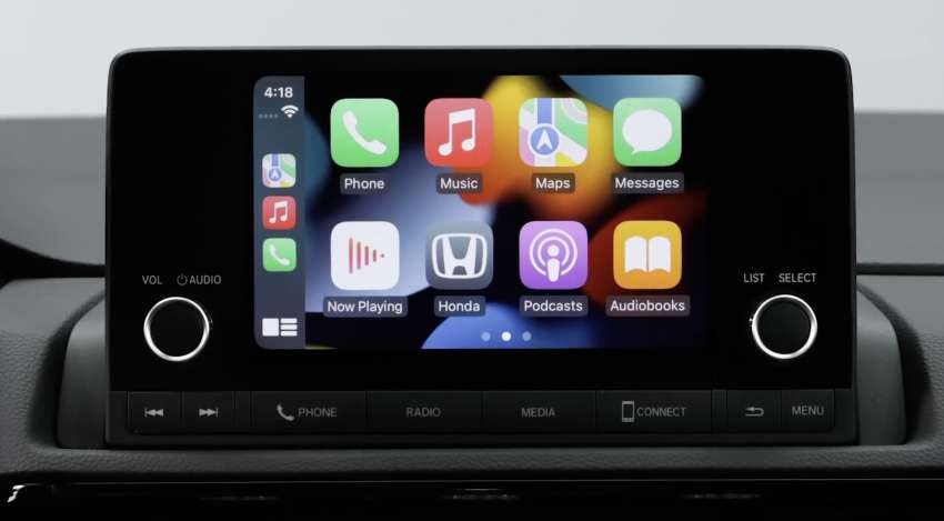 2023 Honda CR-V given a video walk-around tour 1510516