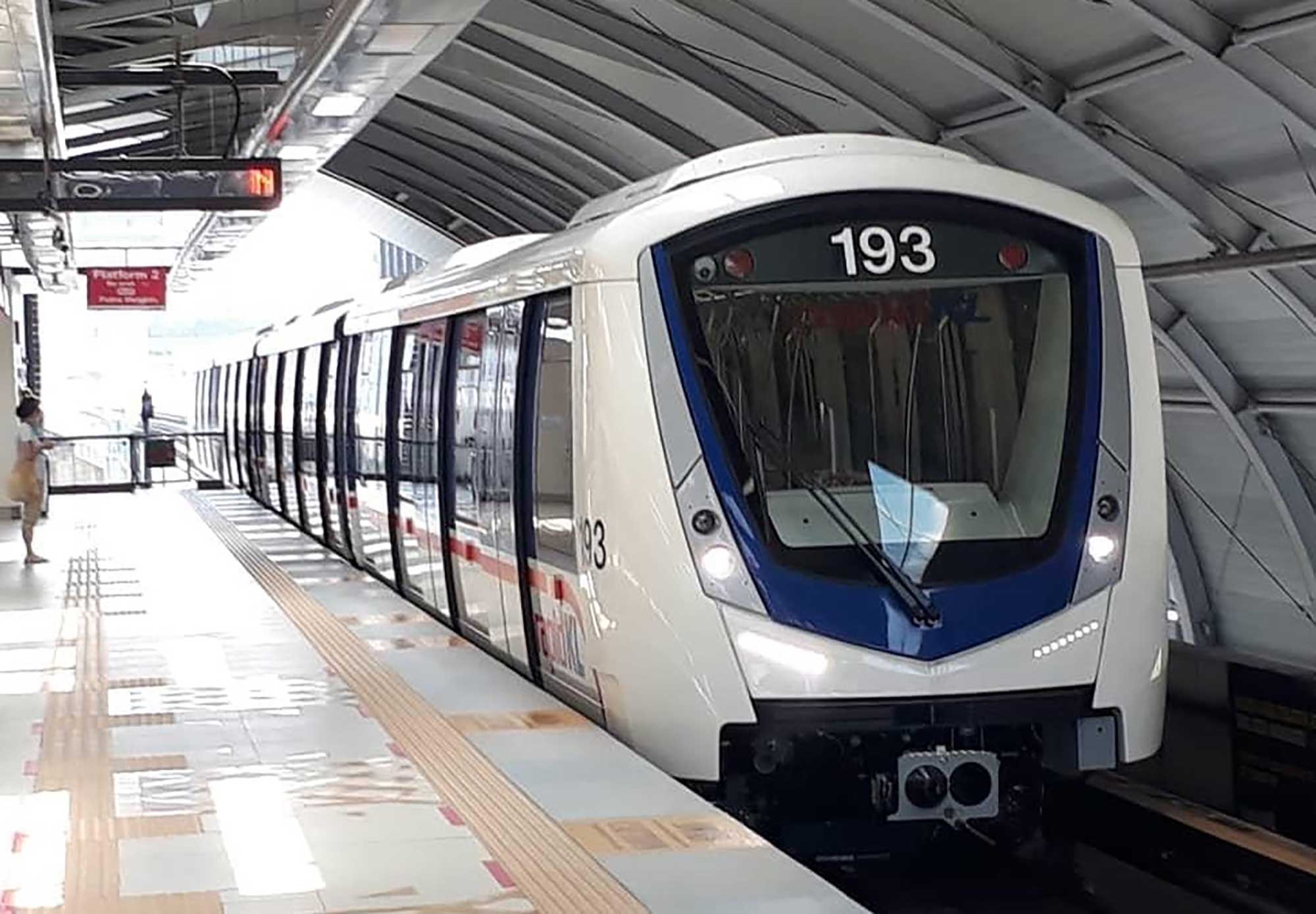 All LRT stations to get platform doors, Smart CCTV
