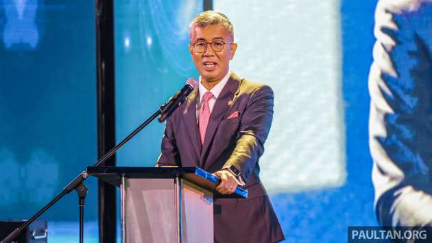 Malaysia targets EVs and hybrids to make up 50% of new car sales by 2040, 80% by 2050 – Tengku Zafrul