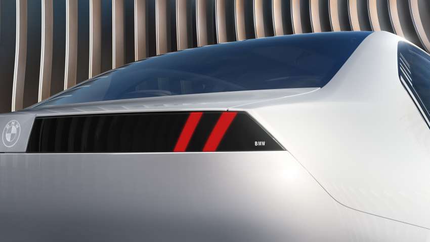 BMW i Vision Dee debuts at CES – colour-changing EV concept with massive HUD; previews the Neue Klasse 1563765
