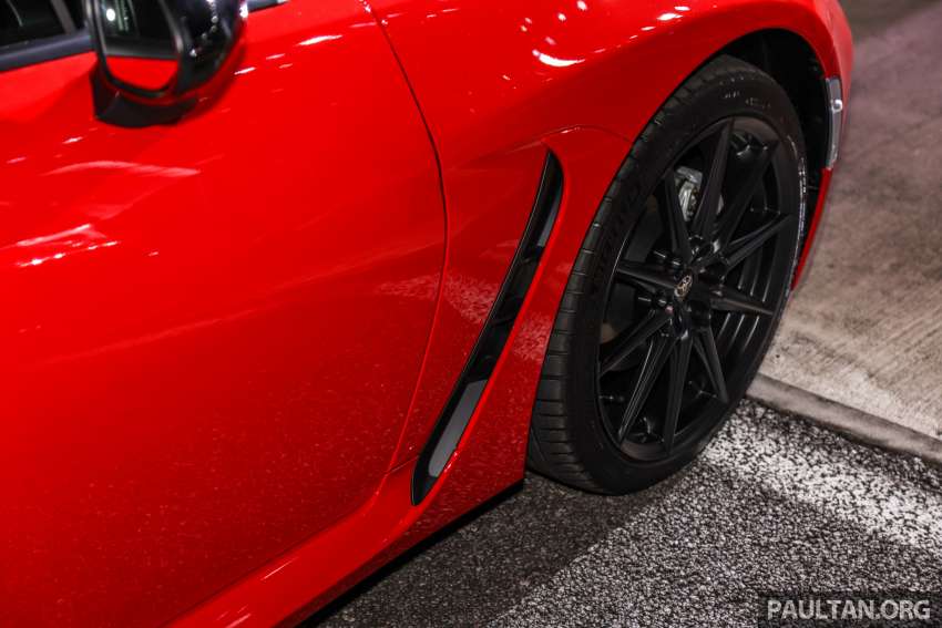 Toyota GR 86 rasmi mendarat di Malaysia – bermula RM295k, 2.4L NA, 237 PS/250 Nm, pilihan 6MT dan 6AT 1578104