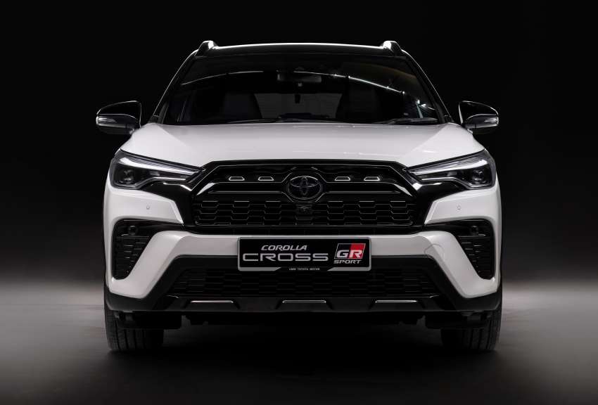 2023 Toyota Corolla Cross GR Sport in Malaysia – sportier looks inside/out, tuned suspension; RM142k 1577736