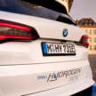 BMW iX5 Hydrogen has 401 hp power, 504 km range