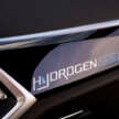BMW iX5 Hydrogen has 401 hp power, 504 km range