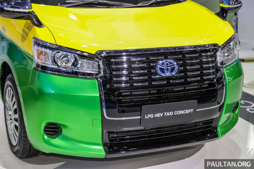 Bangkok 2023: Toyota Thai Taxi – liquefied petroleum gas hybrid concept based on JPN Taxi with local livery 1595320