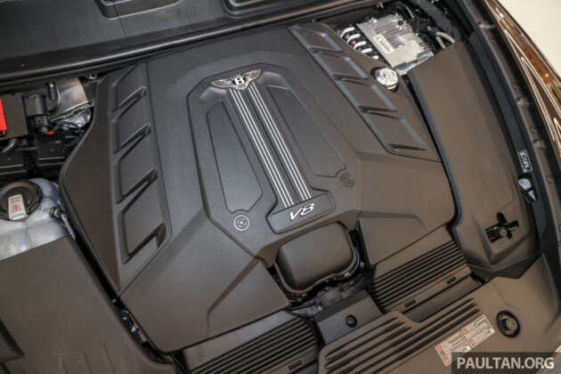 Bentley Bentayga EWB Azure in Malaysia – 180 mm longer, Airline Seat Specification; fr RM1.1m before tax