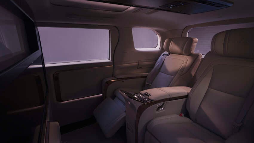2023 Lexus LM – next-generation luxury MPV debuts, previews fourth-generation Toyota Alphard 1604392