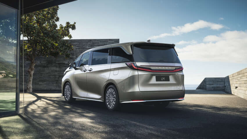 2023 Lexus LM – next-generation luxury MPV debuts, previews fourth-generation Toyota Alphard 1604384