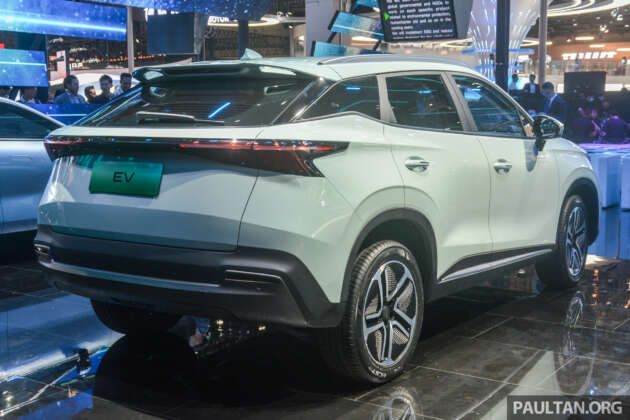 Chery Omoda 5 versi EV didedahkan perincian – bateri 61 kWh, bakal dilancarkan di Malaysia hujung 2023