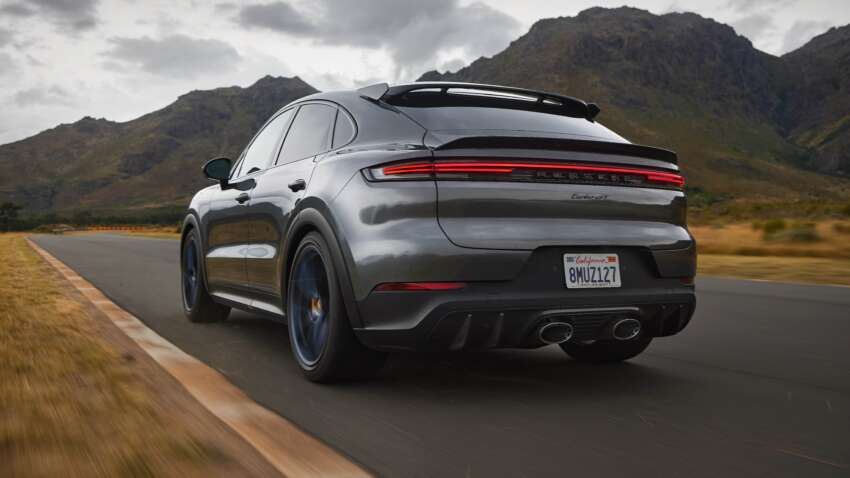 2024 Porsche Cayenne facelift debuts – 3.0L V6 base and hybrid, 4.0L V8 Cayenne S; EU drops Turbo GT 1604883