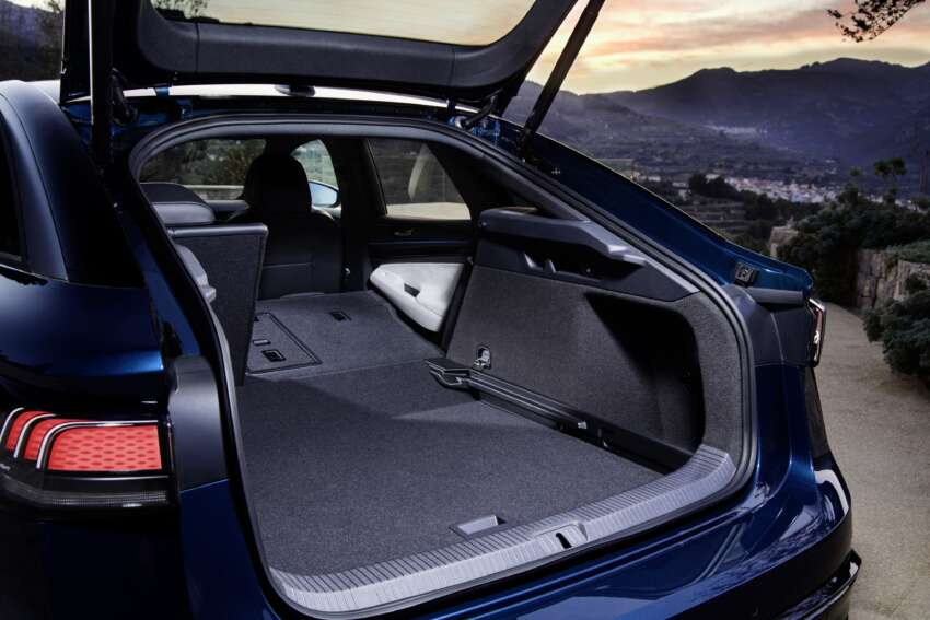 Volkswagen ID.7 EV flagship fastback with new-generation 286 PS drivetrain, up to 700 km range WLTP 1604812