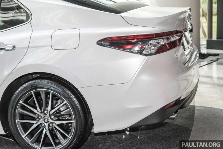 UMW Toyota Motor presents multi-pathway strategy to achieve carbon neutrality – more hybrids, EVs coming 1612789