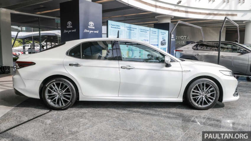 UMW Toyota Motor presents multi-pathway strategy to achieve carbon neutrality – more hybrids, EVs coming 1612774