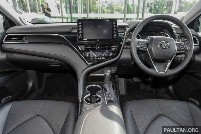 UMW Toyota Motor presents multi-pathway strategy to achieve carbon neutrality – more hybrids, EVs coming 1612795