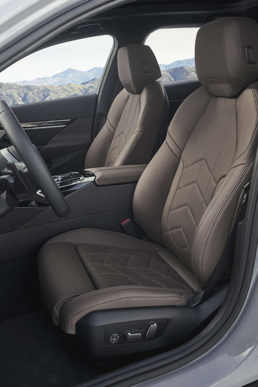 BMW i5 and 2024 BMW 5 Series G60 – M60 xDrive with up to 601 hp; AirConsole brings in-car gaming 1617851