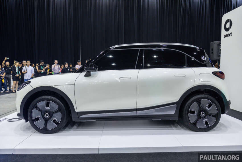 2023 smart #1 EV makes Malaysian debut at EVx – 66 kWh, 440 km range, 22 kW AC, Q4 launch, we drive it! 1644357
