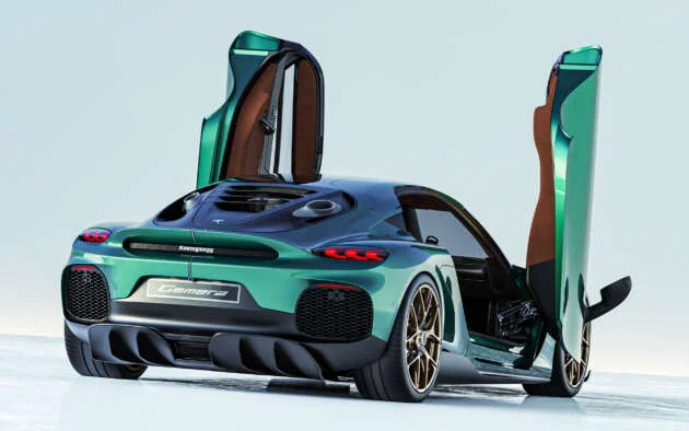 Koenigsegg Gemera – production spec gets new LSTT, Dark Matter motor, V8 option; up to 2,300 PS, 2750 Nm